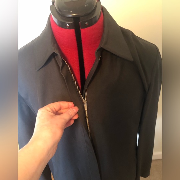 100% Silk grey Banana Republic long sleeve blouse - Picture 2 of 7